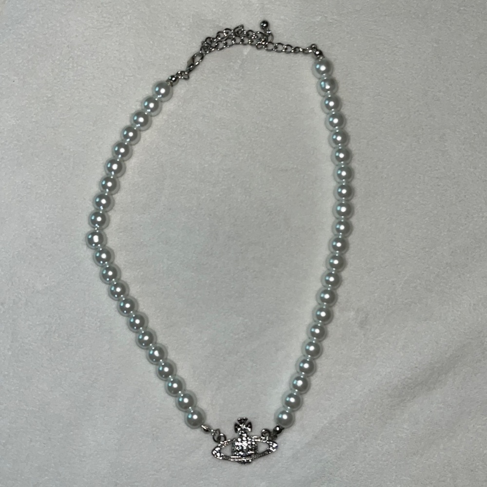 Vivienne Westwood Dupe